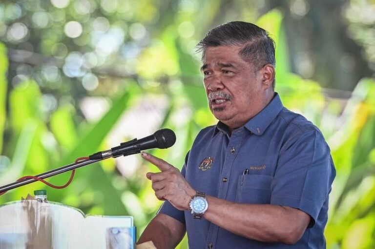 Kerajaan Teliti Bantuan Bersasar Kepada Pesawah Terjejas Akibat Kelewatan Baja